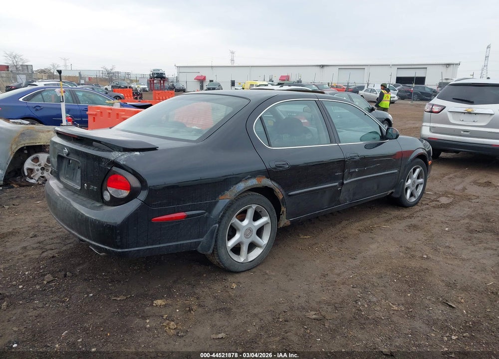 2001 NISSAN MAXIMA SE VIN: JN1CA31A01T306749