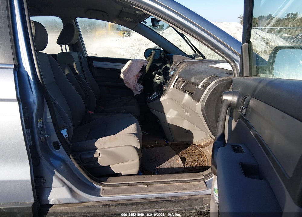 2011 HONDA CR-V LX VIN: 5J6RE4H30BL047541
