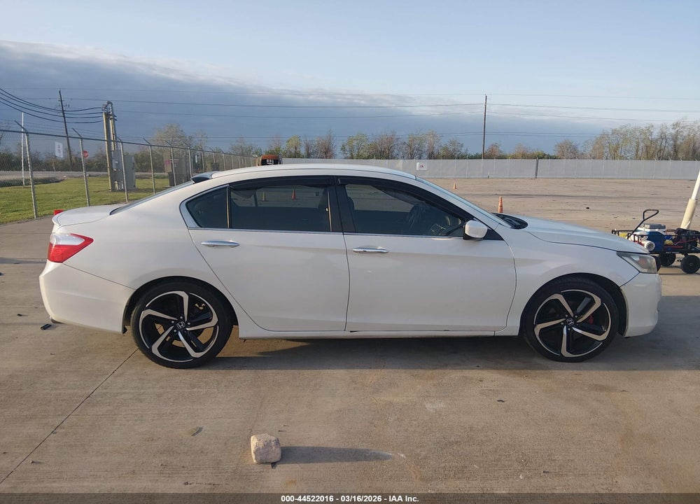 2015 HONDA ACCORD SPORT VIN: 1HGCR2F57FA088387