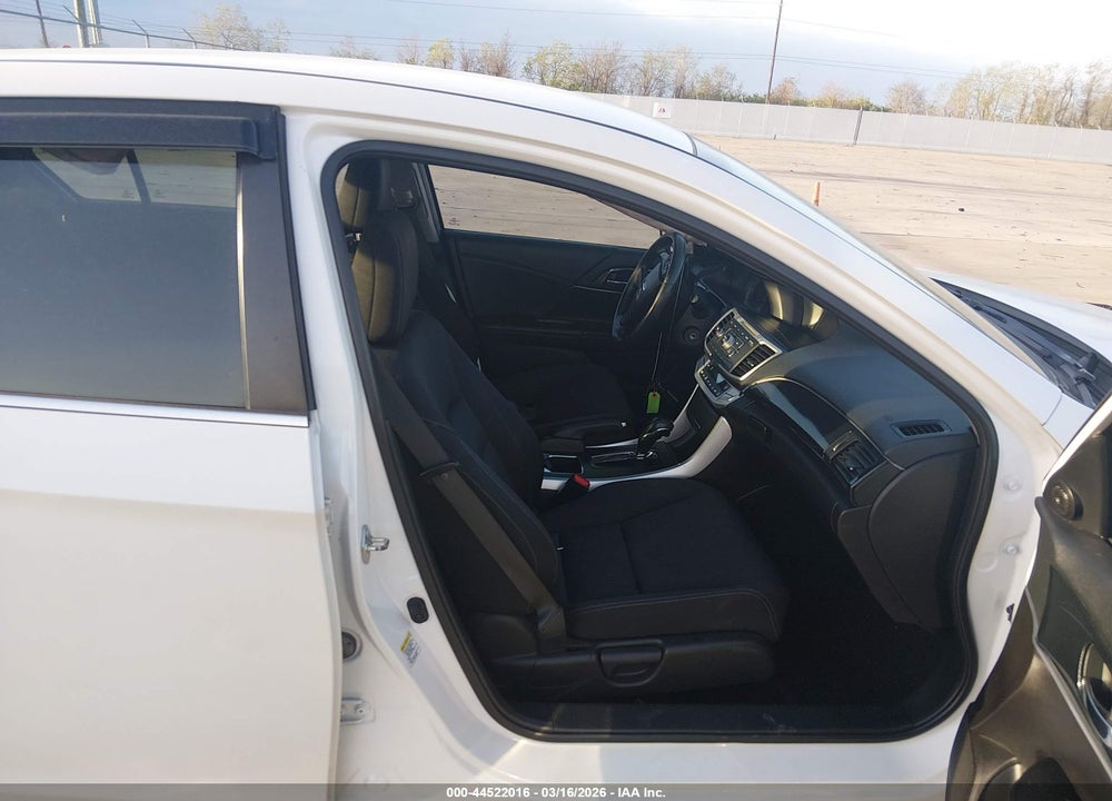 2015 HONDA ACCORD SPORT VIN: 1HGCR2F57FA088387