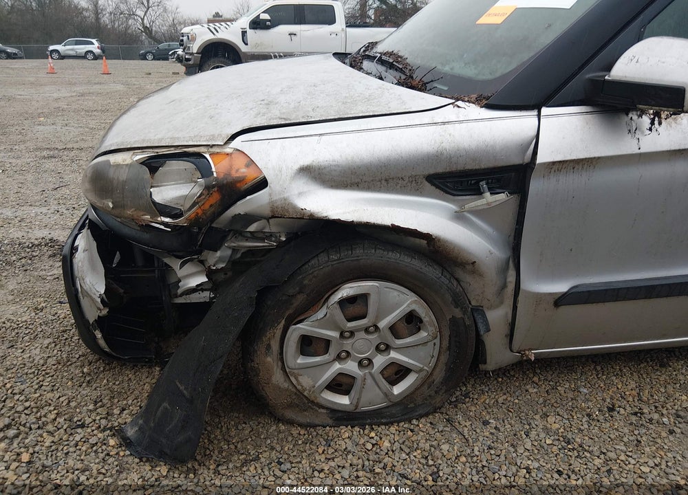 2013 KIA SOUL VIN: KNDJT2A58D7586851