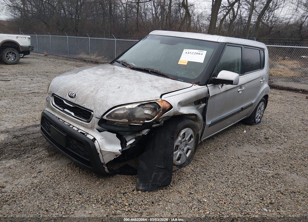 2013 KIA SOUL VIN: KNDJT2A58D7586851