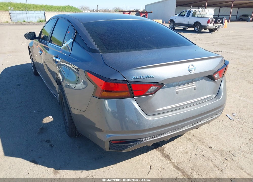 2022 NISSAN ALTIMA S FWD VIN: 1N4BL4BV0NN384488