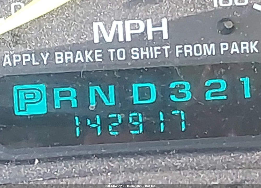1999 GMC SIERRA 1500 SL VIN: 2GTEC19T8X1554627