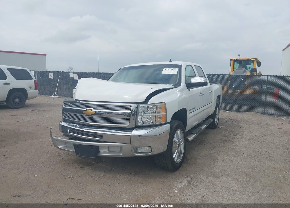 2013 CHEVROLET SILVERADO 1500 LT VIN: 3GCPCSE08DG315964