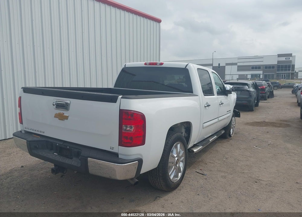 2013 CHEVROLET SILVERADO 1500 LT VIN: 3GCPCSE08DG315964