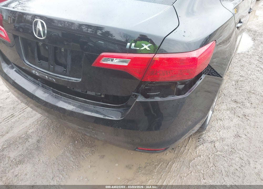 2015 ACURA ILX 2.0L VIN: 19VDE1F36FE008641