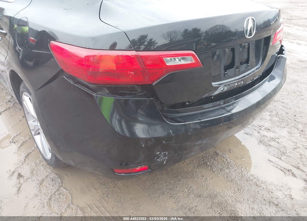 2015 ACURA ILX 2.0L VIN: 19VDE1F36FE008641