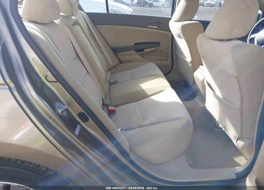 2010 HONDA ACCORD 2.4 LX-P VIN: 1HGCP2F49AA005094