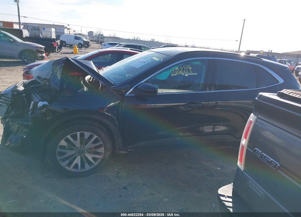 2022 FORD ESCAPE TITANIUM VIN: 1FMCU9J94NUA80000