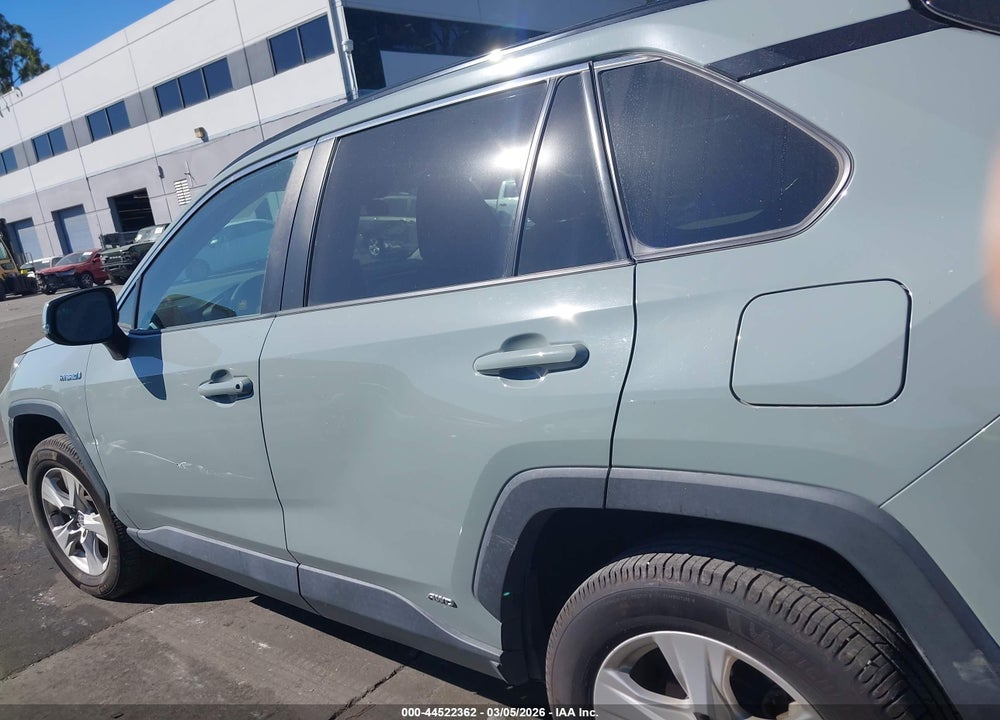2021 TOYOTA RAV4 HYBRID XLE VIN: 4T3RWRFV0MU017184