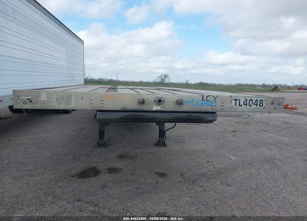 2005 TRANSCRAFT FLATBED SEMI TRAILER VIN: 1TTF4820752012687