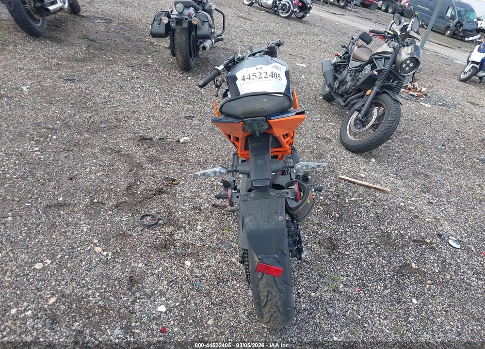 2024 KTM 390 RC VIN: MD2JYJ402RN207576