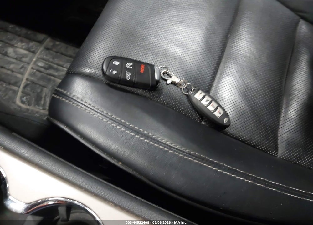 2014 JEEP GRAND CHEROKEE OVERLAND VIN: 1C4RJFCG0EC123917
