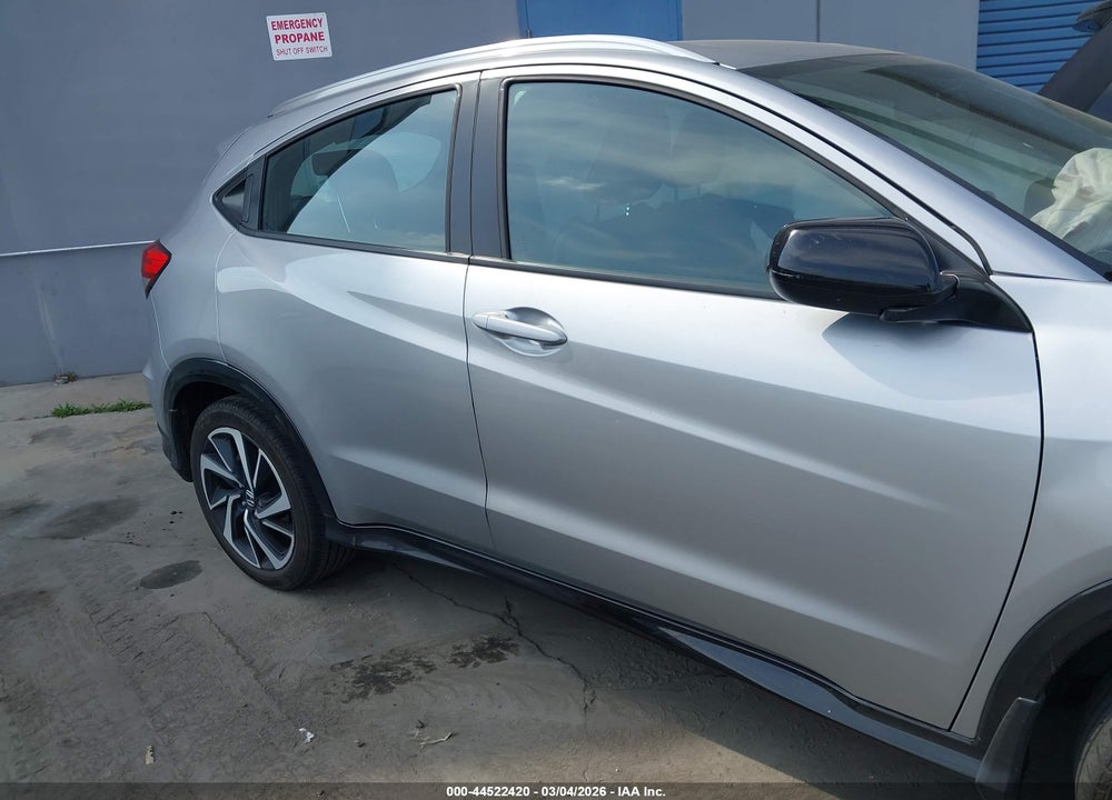 2019 HONDA HR-V SPORT VIN: 3CZRU5H19KM720185