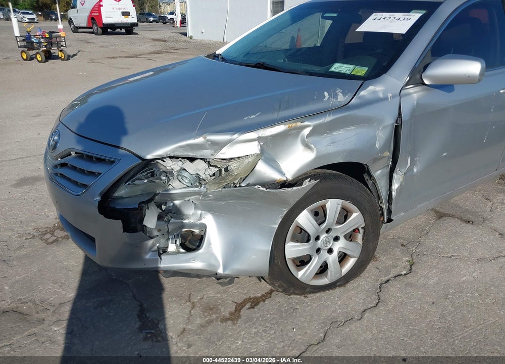 2010 TOYOTA CAMRY LE VIN: 4T4BF3EK0AR033014