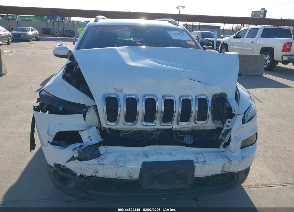 2017 JEEP CHEROKEE LATITUDE FWD VIN: 1C4PJLCB5HW653166