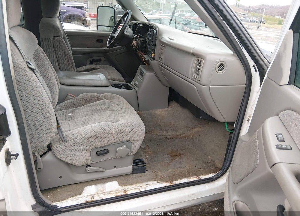 1999 CHEVROLET SILVERADO 1500 LS VIN: 1GCEK19T3XE248260