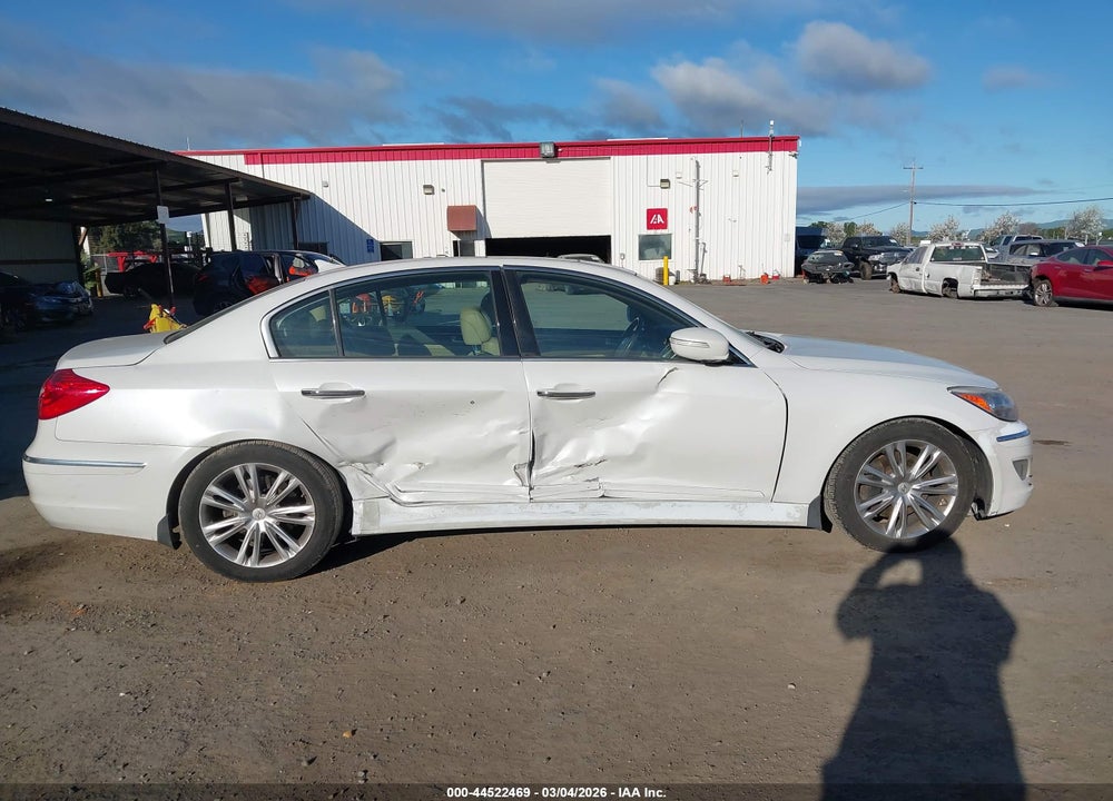 2013 HYUNDAI GENESIS 3.8 VIN: KMHGC4DD4DU237501