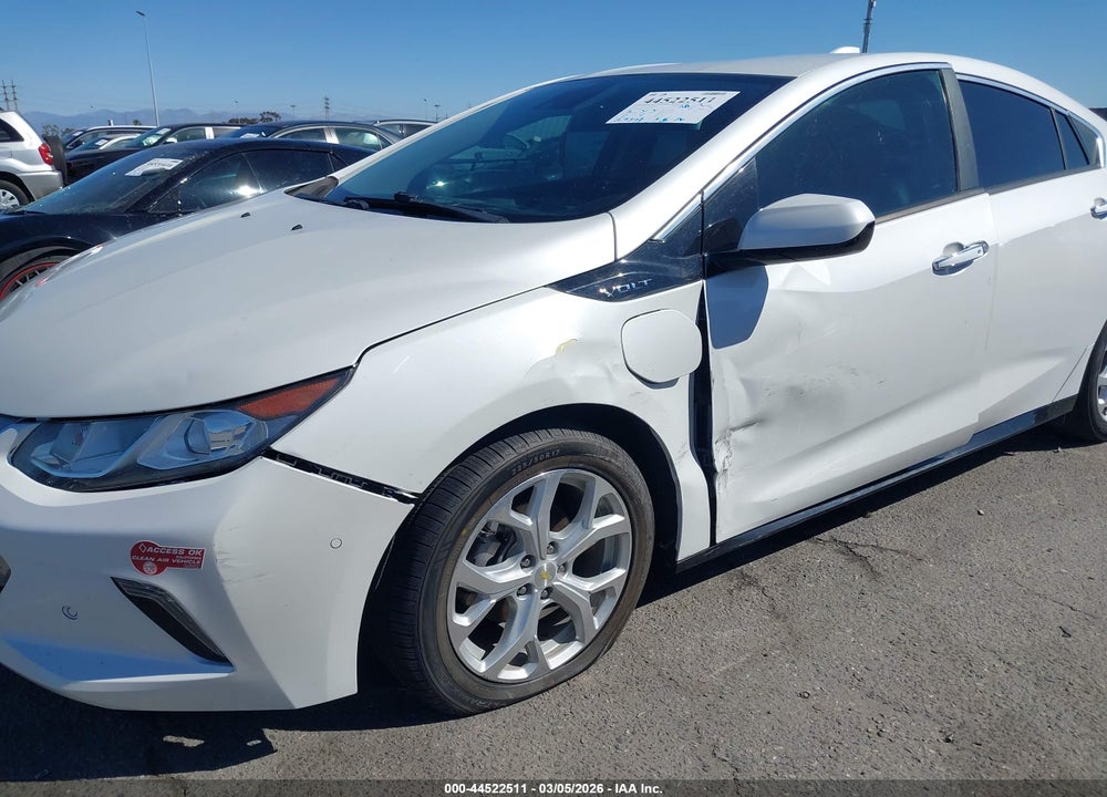 2018 CHEVROLET VOLT PREMIER VIN: 1G1RB6S51JU105193