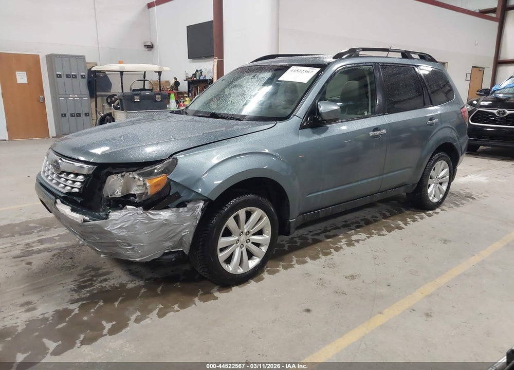 2013 SUBARU FORESTER 2.5X PREMIUM VIN: JF2SHADC3DH416001