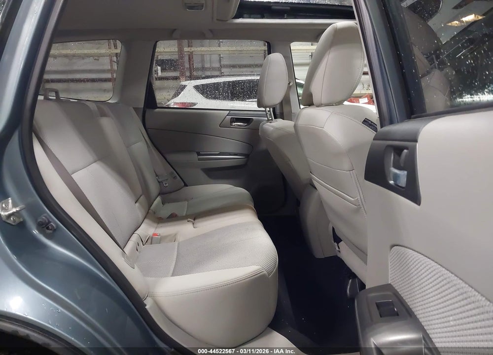 2013 SUBARU FORESTER 2.5X PREMIUM VIN: JF2SHADC3DH416001
