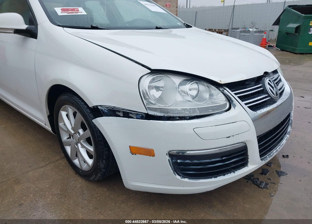 2010 VOLKSWAGEN JETTA LIMITED VIN: 3VWAX7AJ3AM147067