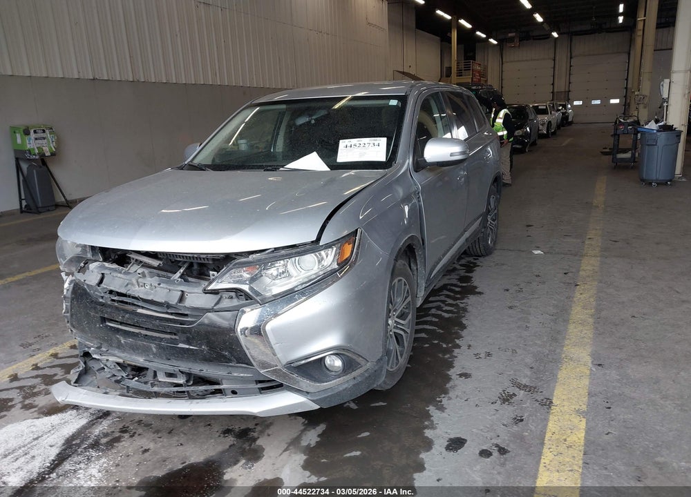 2016 MITSUBISHI OUTLANDER SE VIN: JA4AD3A31GZ001726