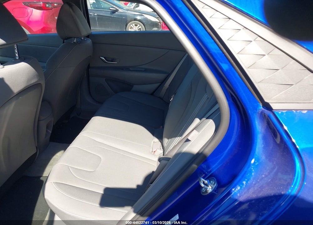 2024 HYUNDAI ELANTRA SEL VIN: KMHLM4DG1RU783038