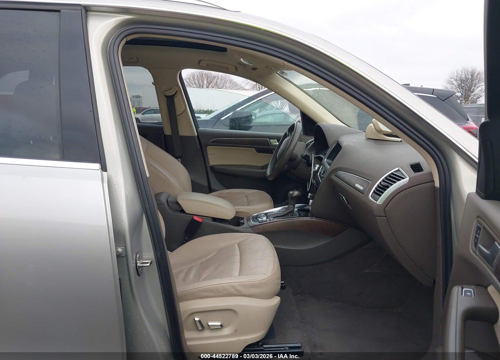 2015 AUDI Q5 2.0T PREMIUM VIN: WA1LFAFP0FA030831