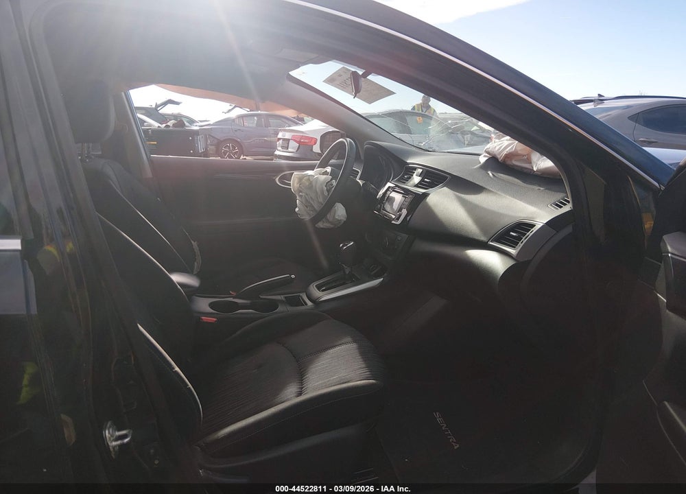 2018 NISSAN SENTRA SV VIN: 3N1AB7AP7JY221348