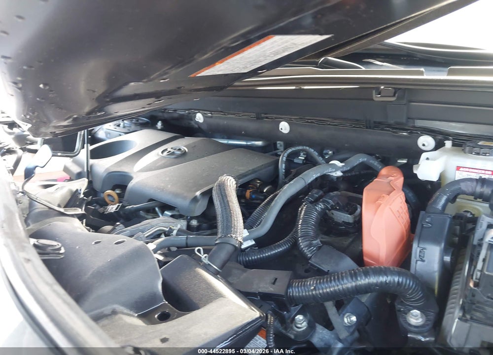 2021 TOYOTA RAV4 HYBRID XLE VIN: 4T3R6RFV7MU026626