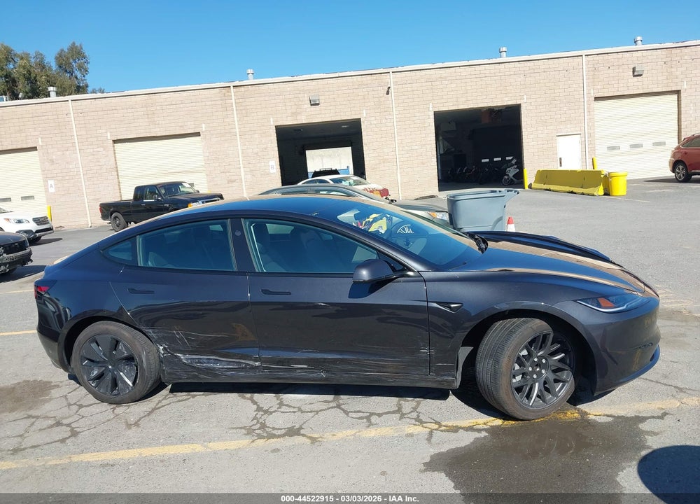 2025 TESLA MODEL 3 LONG RANGE REAR-WHEEL DRIVE/STANDARD REAR-WHEEL DRIVE VIN: 5YJ3E1EA3SF072160
