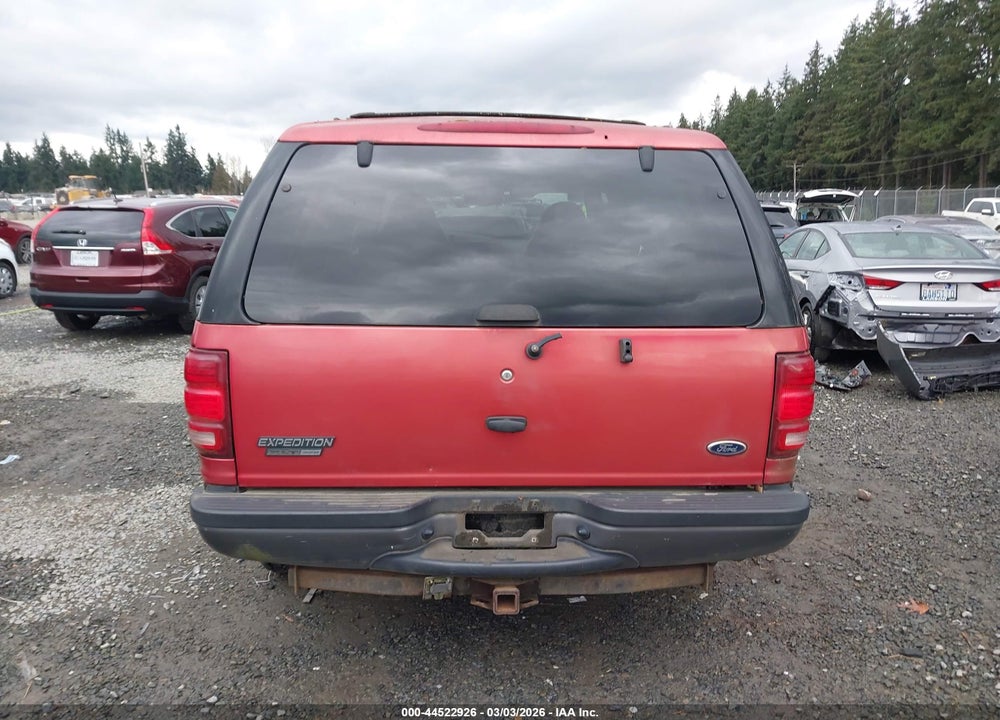 2001 FORD EXPEDITION XLT VIN: 1FMPU16L11LA84206