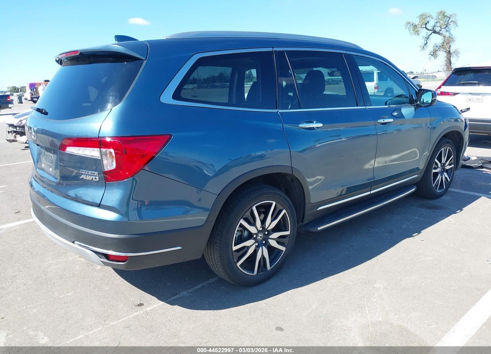 2019 HONDA PILOT TOURING VIN: 5FNYF6H65KB063872