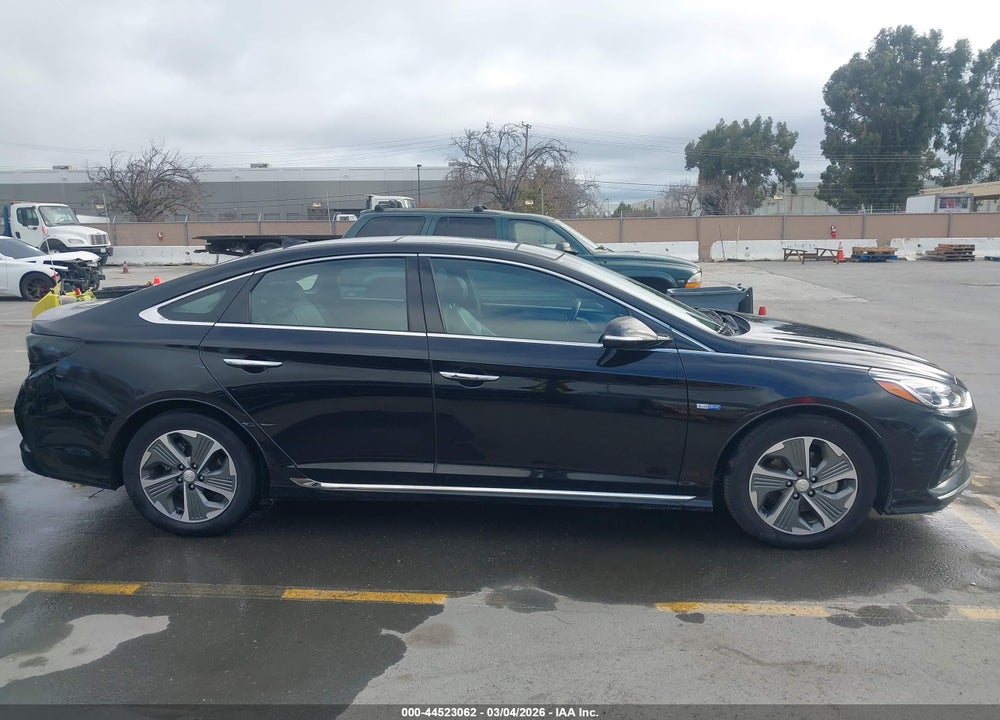 2019 HYUNDAI SONATA HYBRID LIMITED VIN: KMHE34L34KA092636