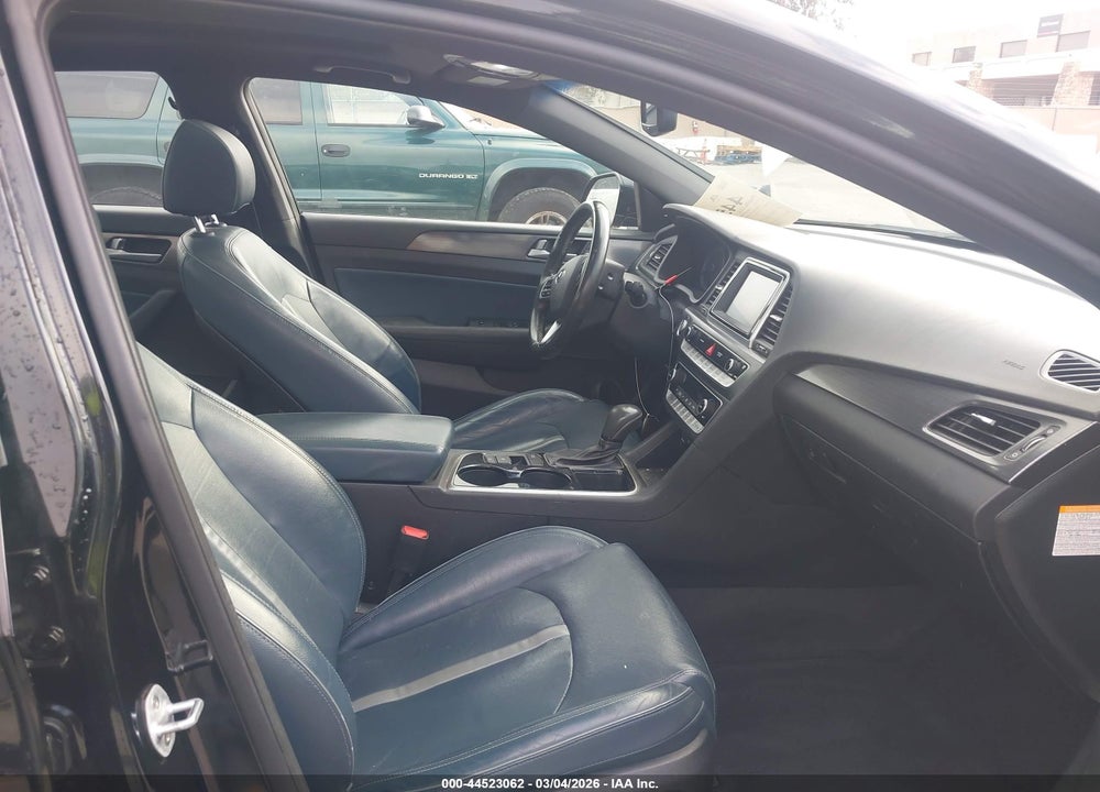 2019 HYUNDAI SONATA HYBRID LIMITED VIN: KMHE34L34KA092636