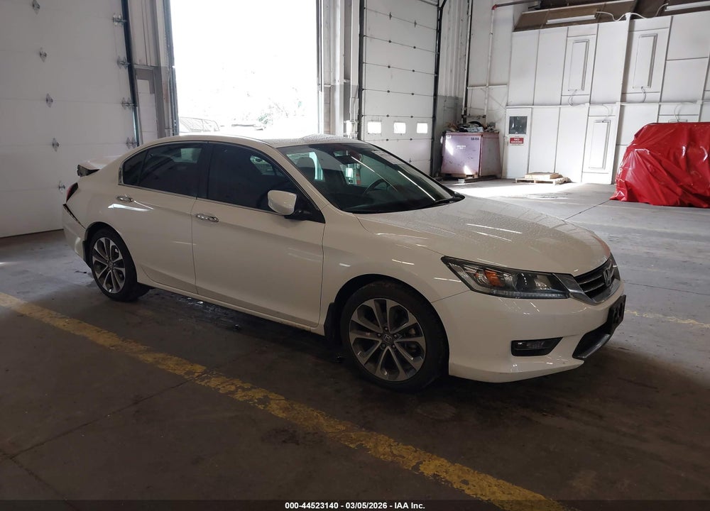 2015 HONDA ACCORD SPORT VIN: 1HGCR2F52FA050193