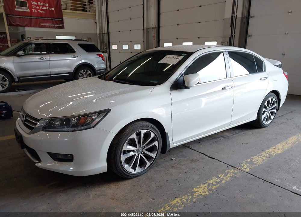 2015 HONDA ACCORD SPORT VIN: 1HGCR2F52FA050193