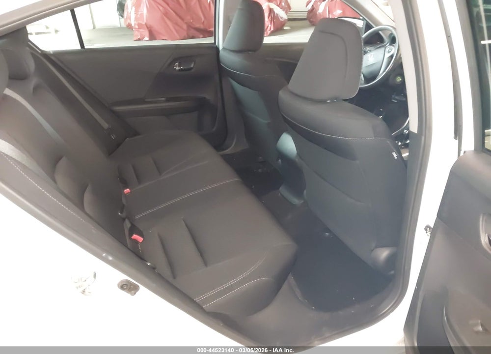 2015 HONDA ACCORD SPORT VIN: 1HGCR2F52FA050193
