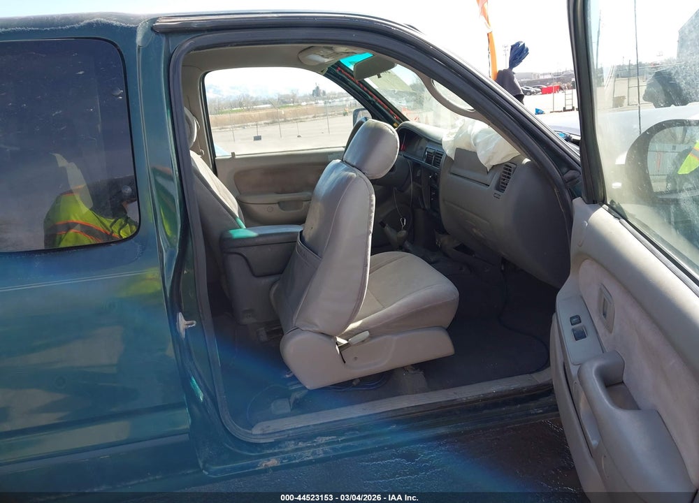 2002 TOYOTA TACOMA BASE V6 VIN: 5TEWN72N52Z883934