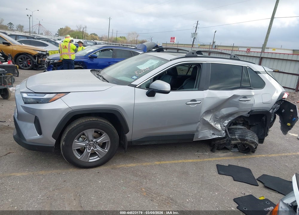 2022 TOYOTA RAV4 HYBRID XLE VIN: 4T3RWRFV7NU062740