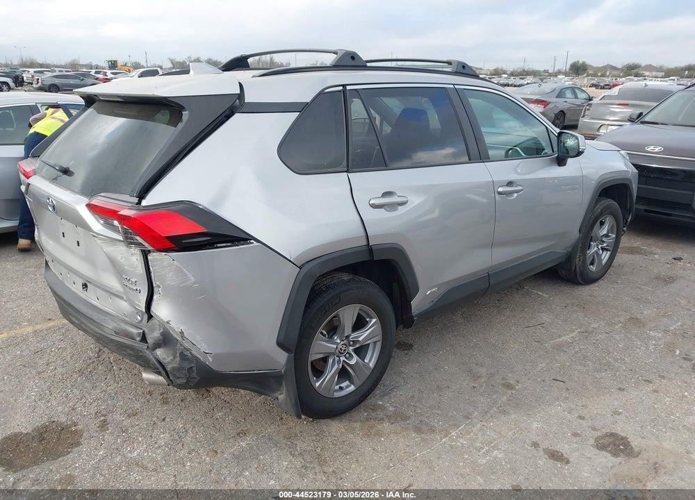 2022 TOYOTA RAV4 HYBRID XLE VIN: 4T3RWRFV7NU062740
