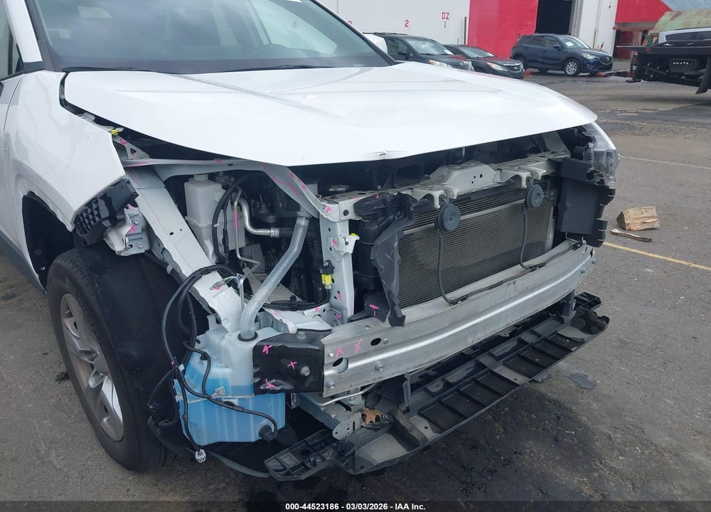 2023 TOYOTA RAV4 XLE VIN: 2T3P1RFV5PC375974