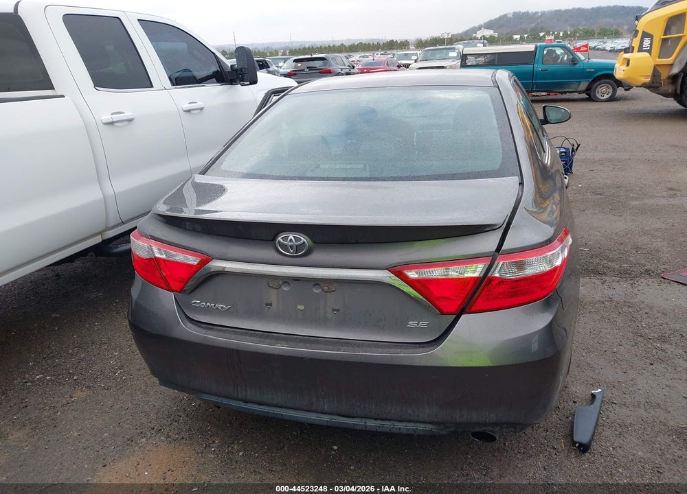 2017 TOYOTA CAMRY SE VIN: 4T1BF1FK5HU395590