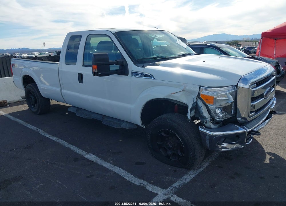 2015 FORD F250 SUPER VIN: 1FT7X2B63FEB94932