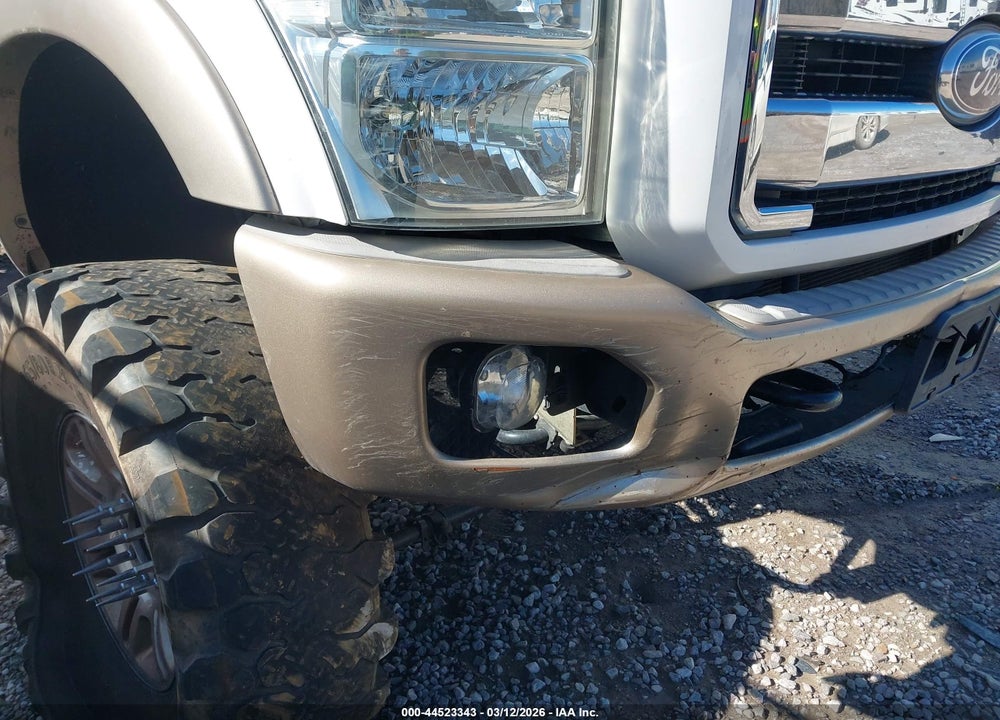 2011 FORD F-250 LARIAT VIN: 1FT7W2BT9BEB49108