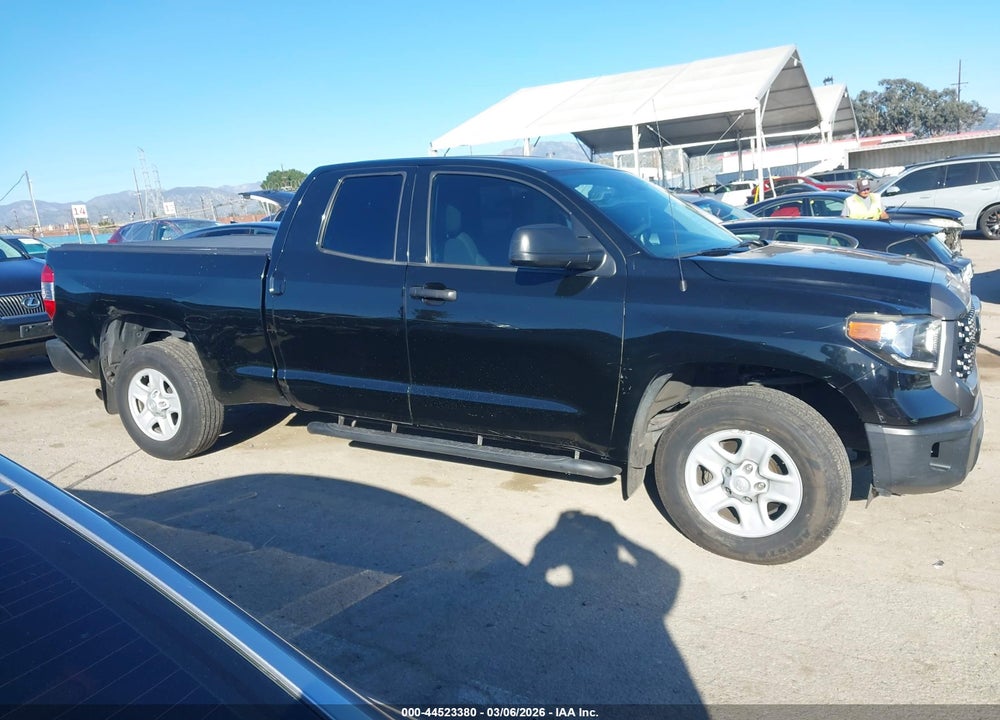 2018 TOYOTA TUNDRA SR 4.6L V8 VIN: 5TFRM5F15JX132589