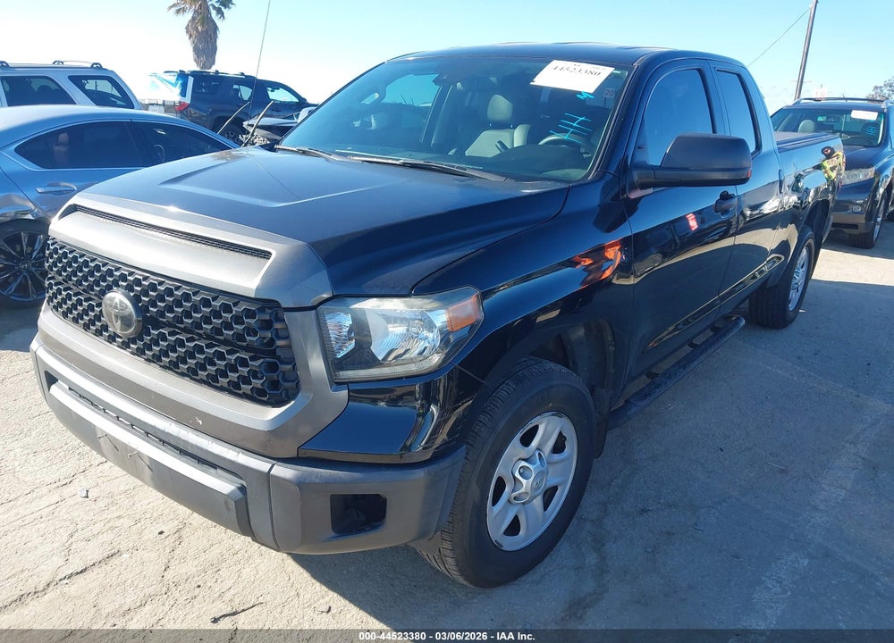 2018 TOYOTA TUNDRA SR 4.6L V8 VIN: 5TFRM5F15JX132589