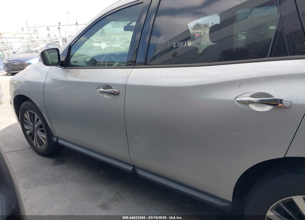 2019 NISSAN PATHFINDER S VIN: 5N1DR2MN0KC606825